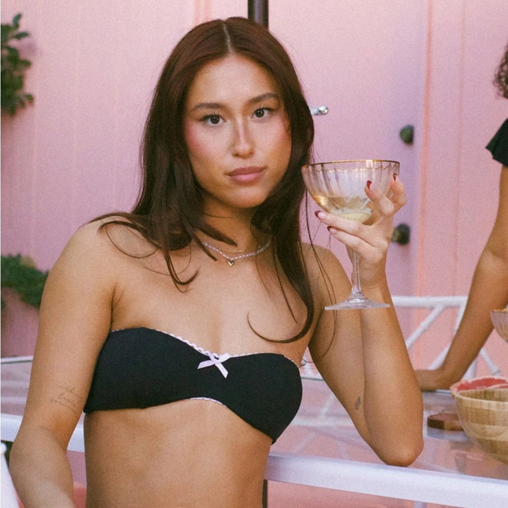 NWOT Dippin' Daisy's Bridget Bandeau Bikini Top